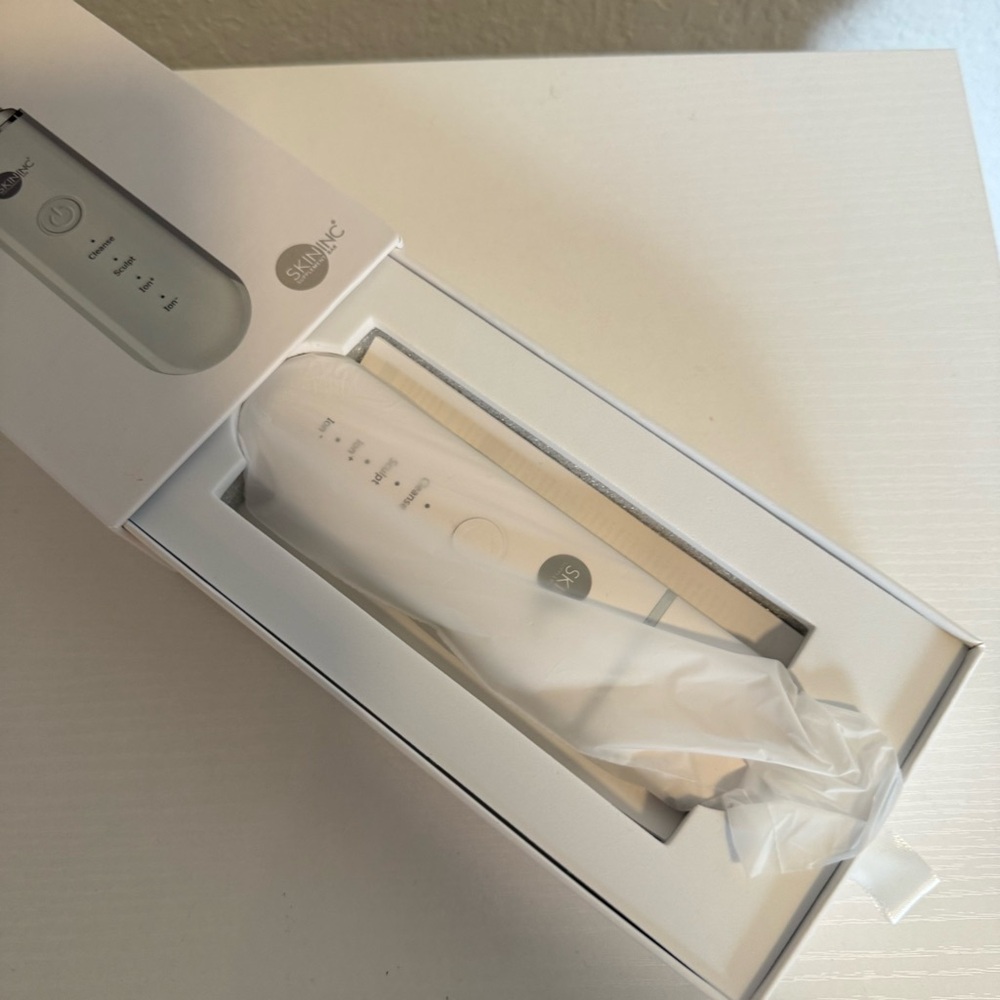 NEW NIB Skin Inc Deepcare Flash Facial Spatula - Picture 5 of 5